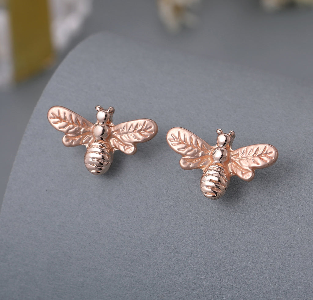 Bumble bee design earrings in rose gold tone