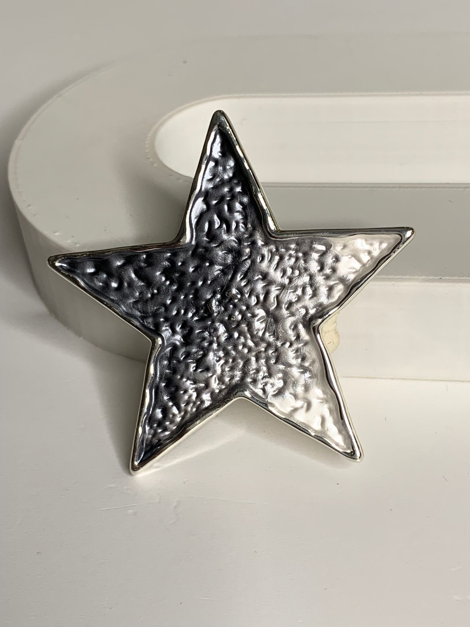 Magnetic brooch & scarf clip - 'star' design in shades of shiny silver, matte black, matte grey and matte white