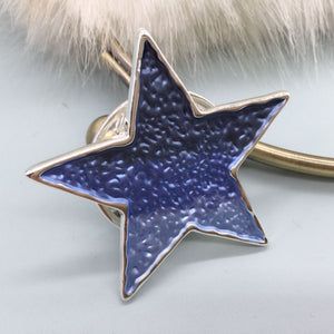 Magnetic Brooch Style 124
